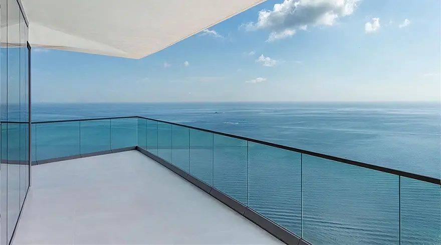 Linea Rossa Lr-1400 Railing System